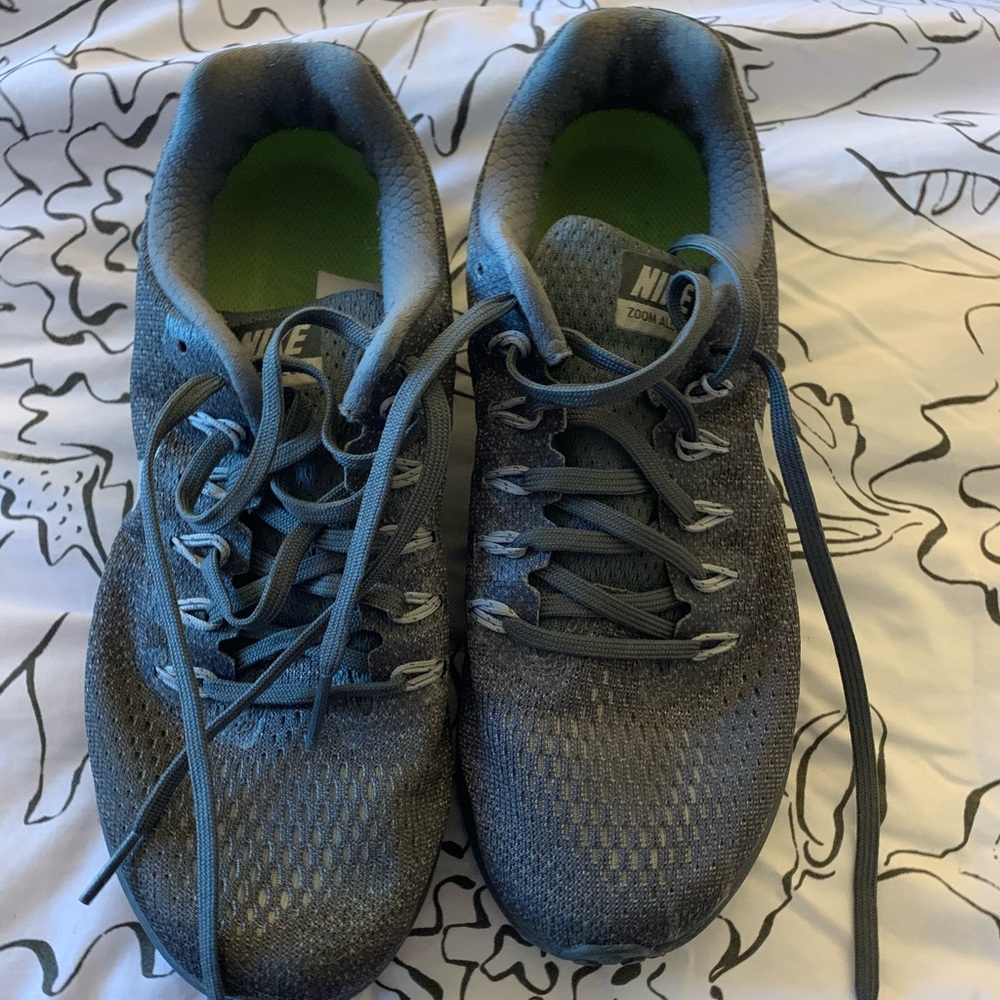 Nike shoes